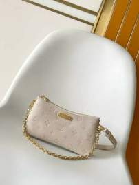 Picture of Louis Vuitton Handbags _SKUfw225111736fw